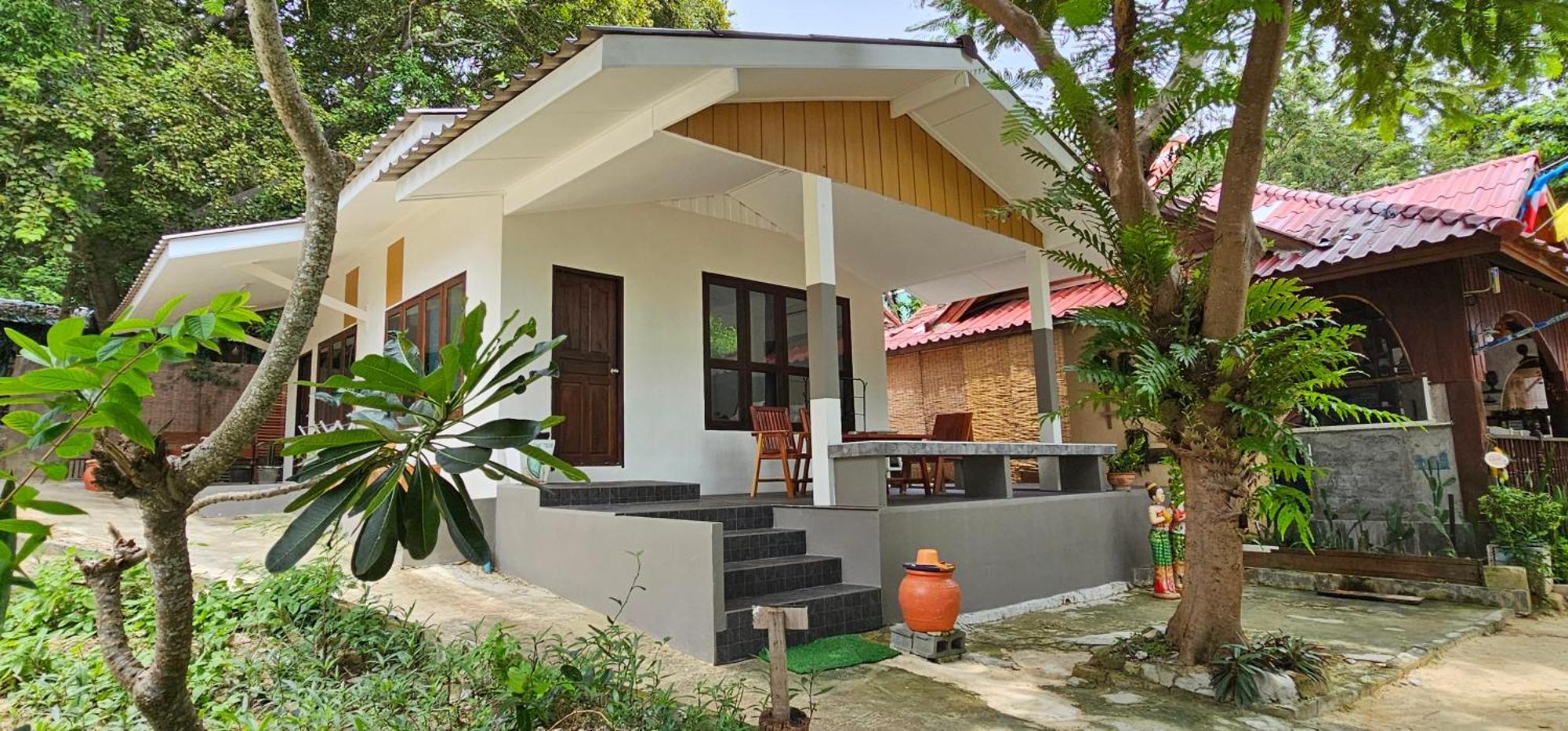 Viking Holiday Resort Koh Samet Exterior photo