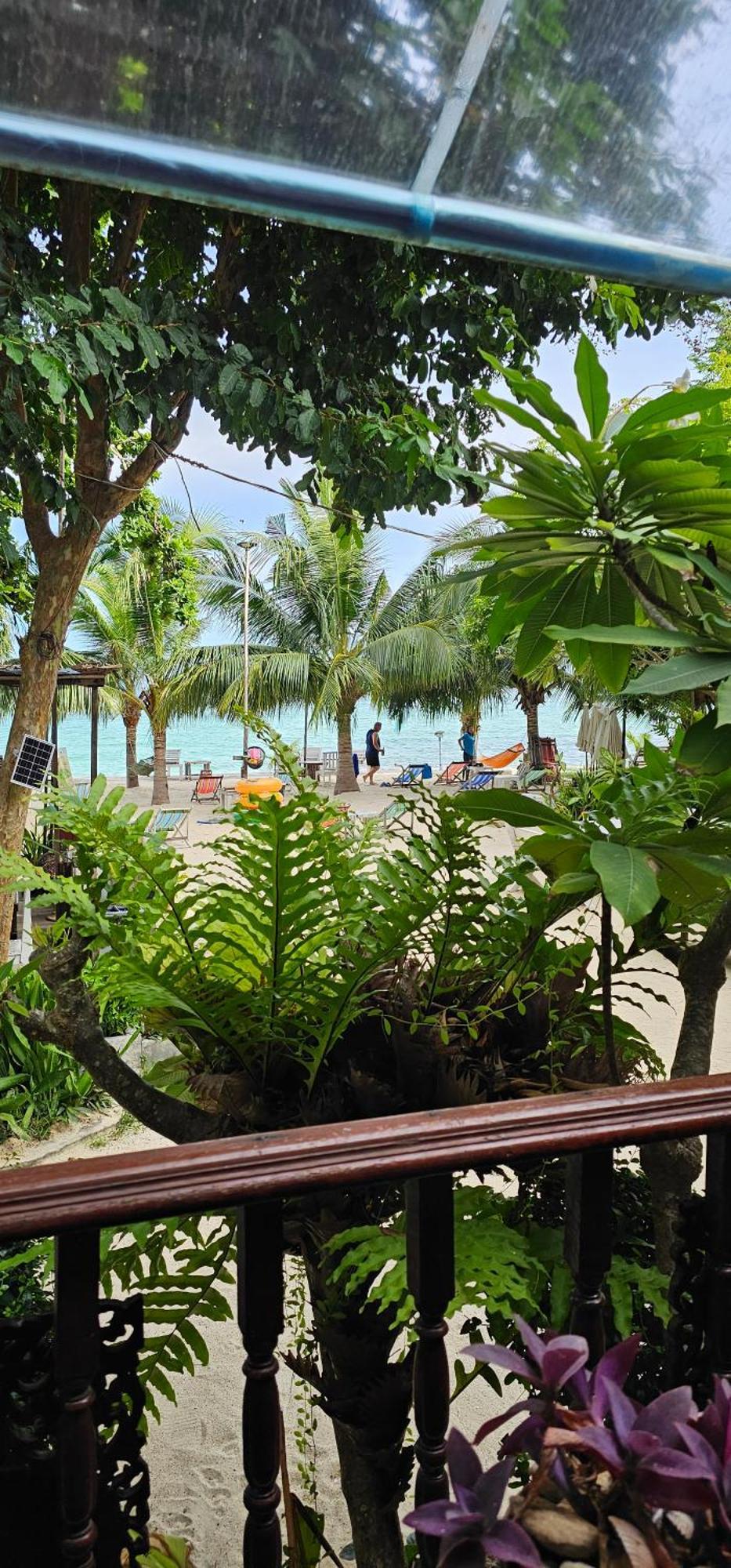 Viking Holiday Resort Koh Samet Exterior photo